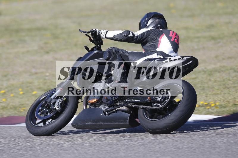 /06 08.04.2026 Cornu Master School ADR/Gruppe blau/backside